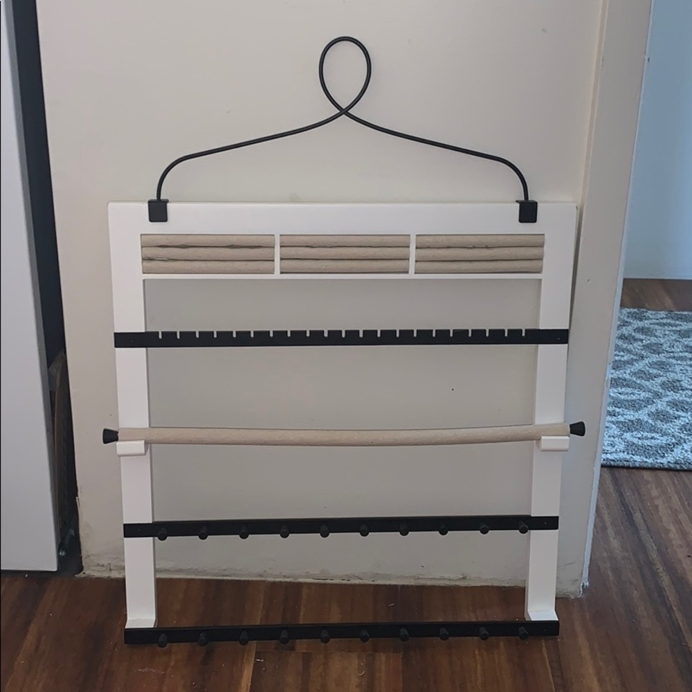 Jewelry Organizer with Bracelet Holder Rod